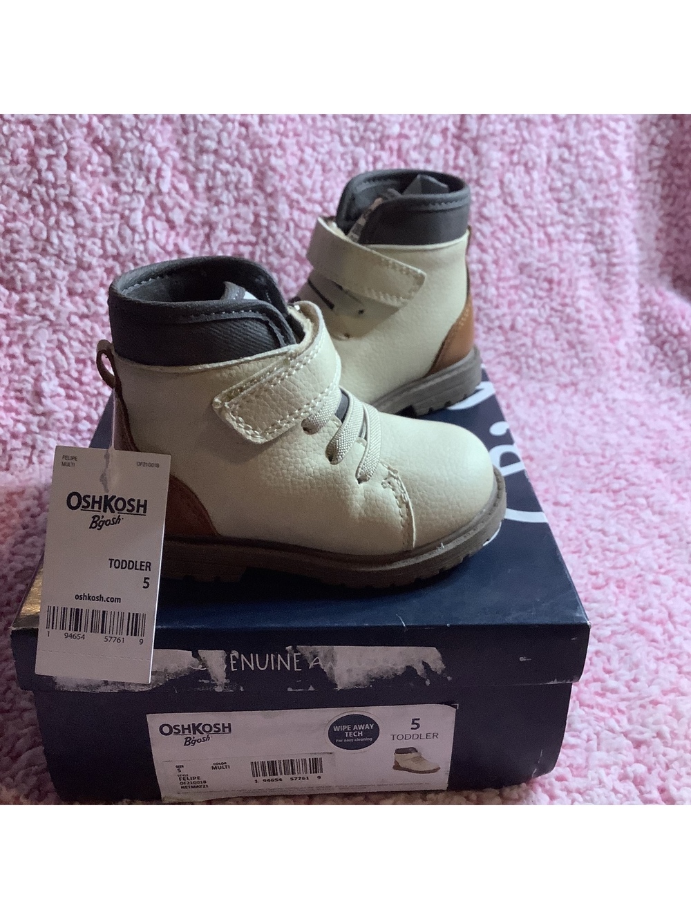 OshKosh B'gosh Toddler Shoes Size 5 Beige with Brown Accents